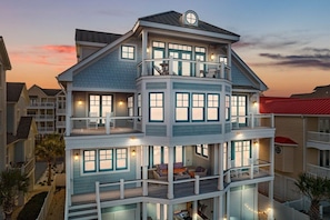 Many Decks Facing Ocean