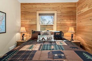 Enjoy the Bear Lamps with Charging stations