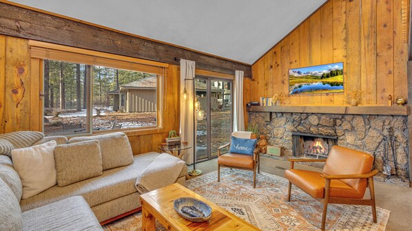 Living Room - Living Room