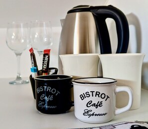 Kaffe og/eller kaffemaskine