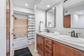 Spa-like luxury in the Main Bathroom. You'll have all the room you need.