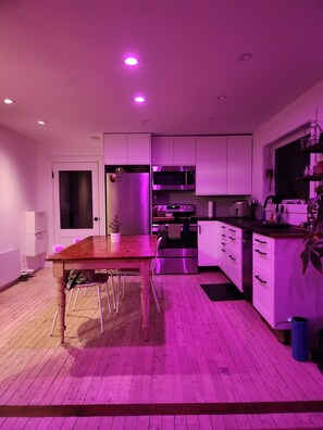 Private kitchen