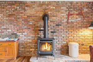 Exposed brick wall for the warm rustic lake vibes