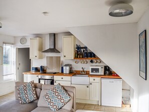 Kitchen | Barn 1 - Grove Farm, Bury St Edmunds