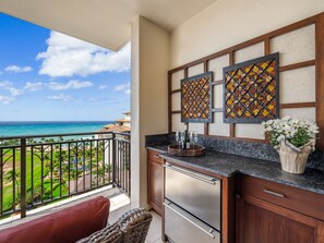 12th floor Penthouse with stunning views
