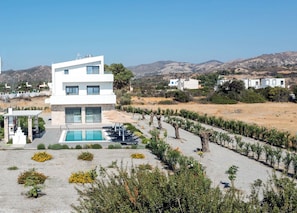 Gem-Pearl beachfront villa-Rhodes beach villas-beachfront villas in rhodes
