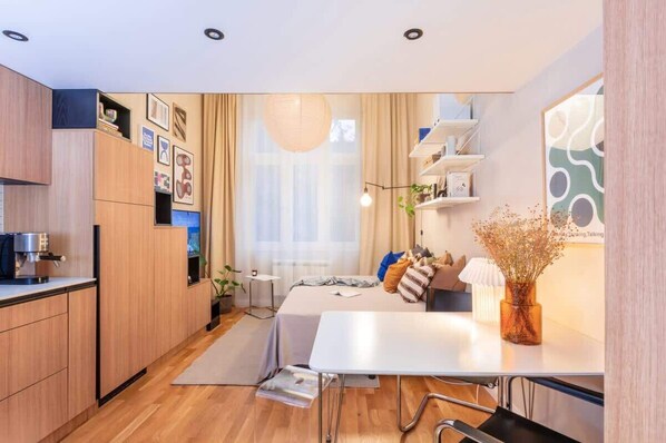Lower level of the room with queen size bed