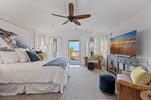Upstairs Master king bedroom suite with ocean views
