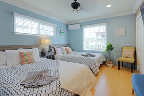 2 queen size beds