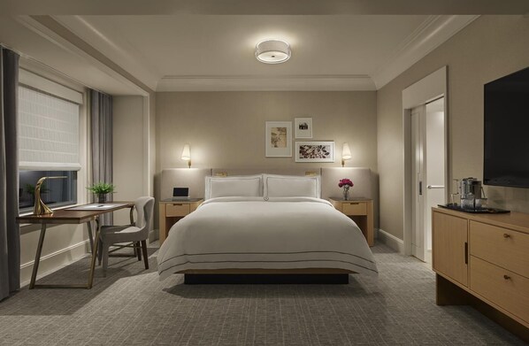 Unit with King size bed