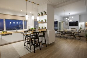 Open plan living, dining and kitchen area