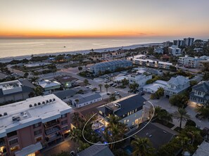 Seascape - Lido Key Vacations