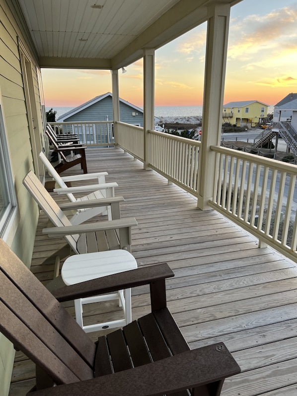 Stunning sunset & ocean views from front porch