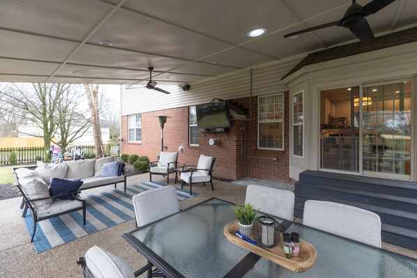 Covered Back Patio, TV, Grill, Lights and Fans