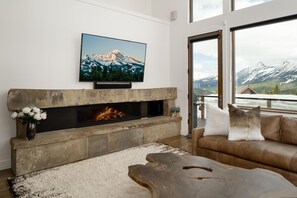 Fireplace, Indoors, Furniture, Living Room, Screen