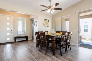 Entryway/Dining Area