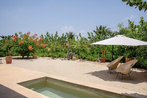 Terraza y jacuzzi privado