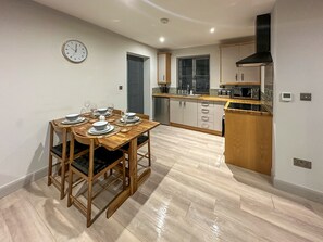 Kitchen | The Annexe, Guilsfield