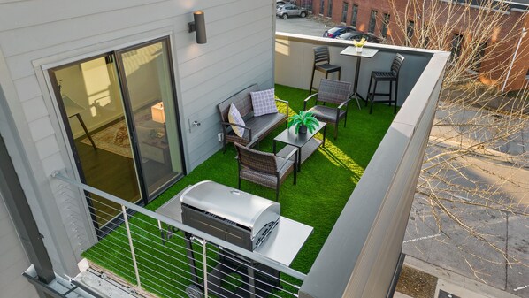 Located in the heart of the Southside - Chattanooga's trendiest downtown area.