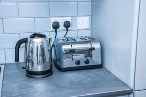 Kaffee und/oder Kaffeemaschine