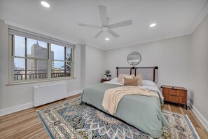 Bedroom - King Hybrid Mattress