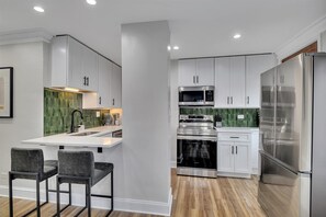 Open Kitchen