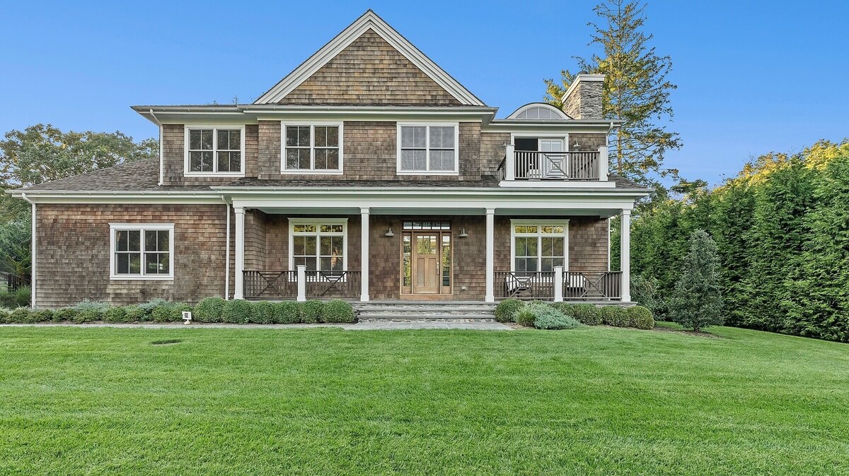 Hamptons Villa