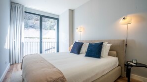 Sleep like royalty in our cozy haven. The double bed welcomes you with open arms, while the AC ensures a perfect temperature for a restful night. #AC #LovelyStay
