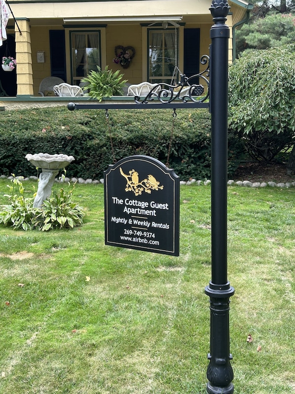 Front yard sign