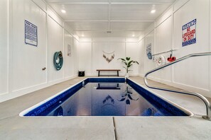 16x8 ft saltwater pool!  Bring your pool toys!