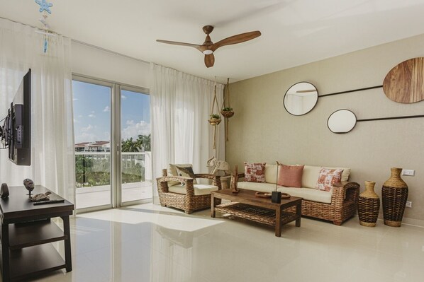 Coffee Table, Furniture, Table, Home Decor, Indoors