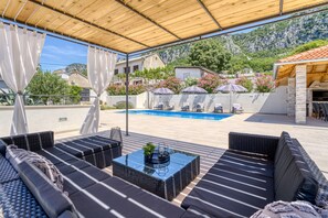 Relax area