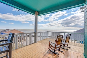 2-Story Deck | Ocean Views | Walk to Beach