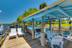 Shared Outdoor Amenities | Dock | Hot Tub | Gas Fire Pit | Outdoor Dining Area