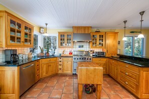 Kitchen from breakfast nook