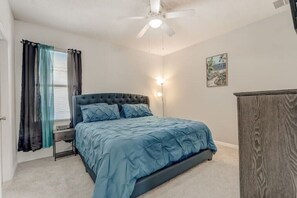 Master bedroom Kingbed