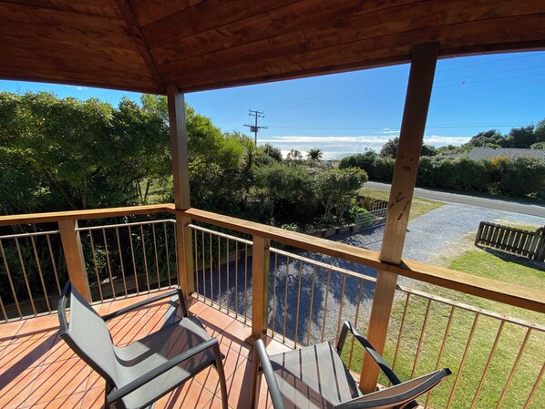 Seaview, balcony