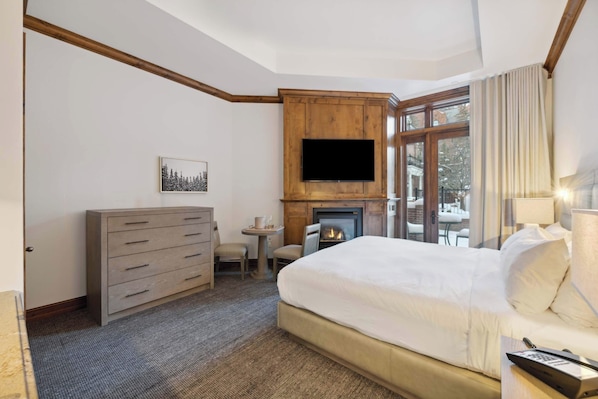 AspenMtnResidences-06C1-4709