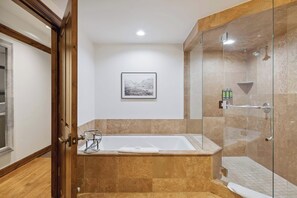 AspenMtnResidences-46A4-5779