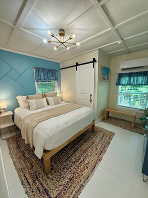Bedroom with queen bed
