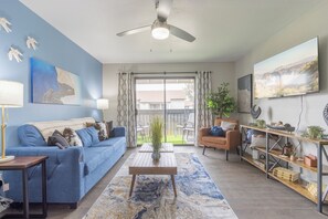 Sink into comfort and unwind in our stylish living room – the ultimate retreat after a day of adventure!