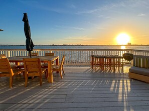 Restoration hardware outdoor teak dining table
