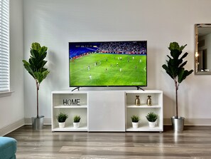 Roku TV