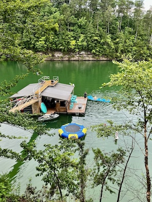 Sun days are fun days - Water trampoline, Lily Pad, Kayaks, Swim Platform