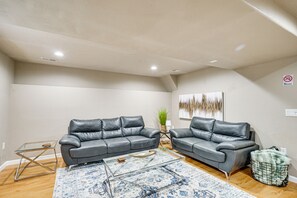 Living Room | Flat-Screen TV | Electric Fireplace | Free WiFi