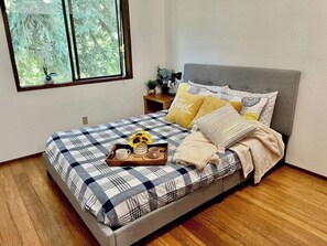 bedroom2