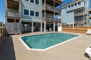 Private Outdoor Pool