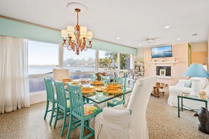 Dining Room/ Living Room