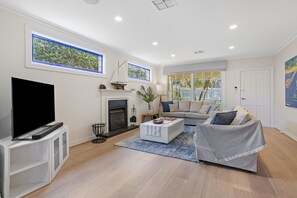 Lounge Room