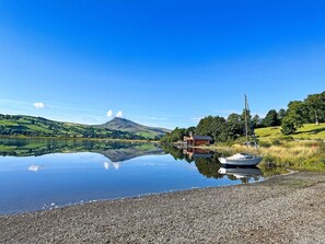 Surrounding area | Glanllyn Lodge, Llanuwchlyn, near Bala